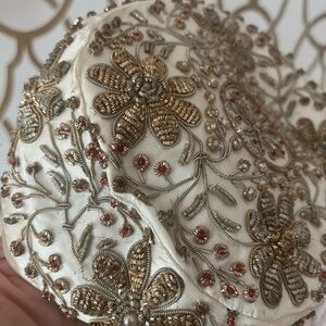 VINTAGE INDIAN BEADED KUFFI HAT